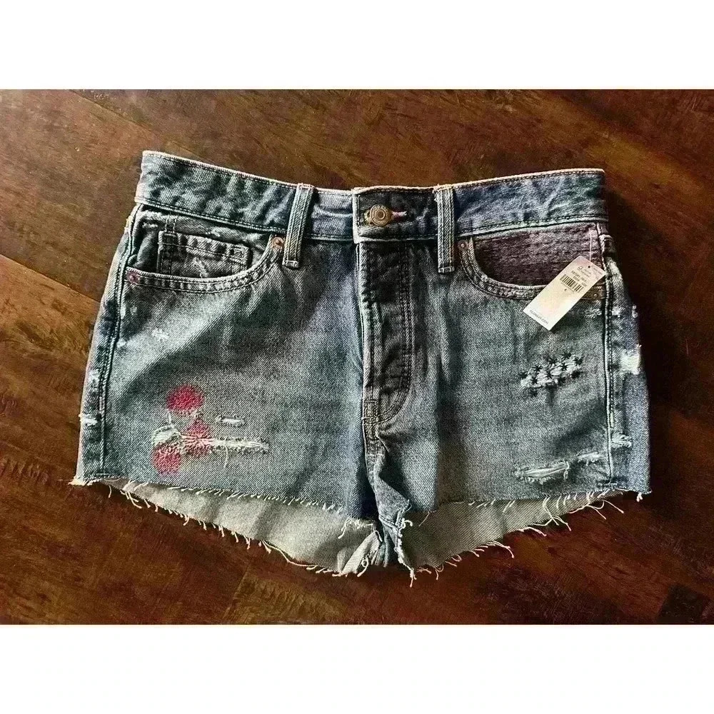 Old Navy Cutoff Denim Shorts Size 4 NWT High Waisted Patriotic Fireworks USA